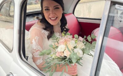 COME SALIRE E SCENDERE DALL’AUTO CON IL TUO ABITO DA SPOSA:  GUIDA PER LA MASSIMA ELEGANZA